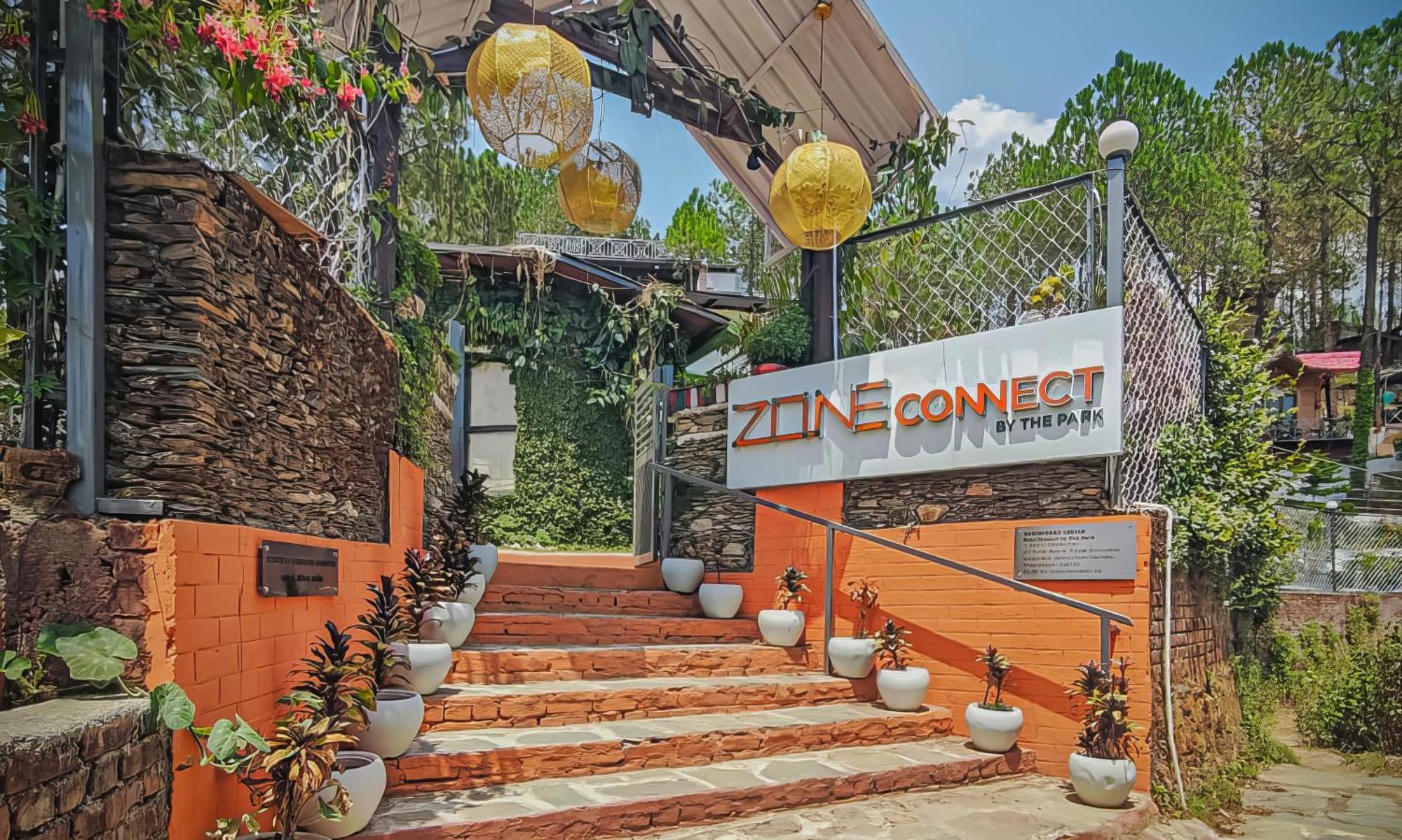 Hotel Zone Connect By The Park, Lansdowne Esterno foto